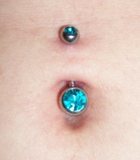 Healing Navel piercing with burdensome jewelry.