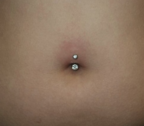 Navel piercing photo