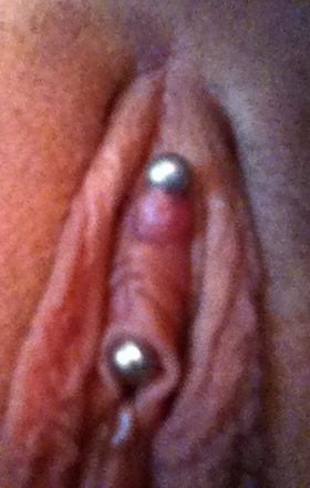VCH Piercing with bump under top ball